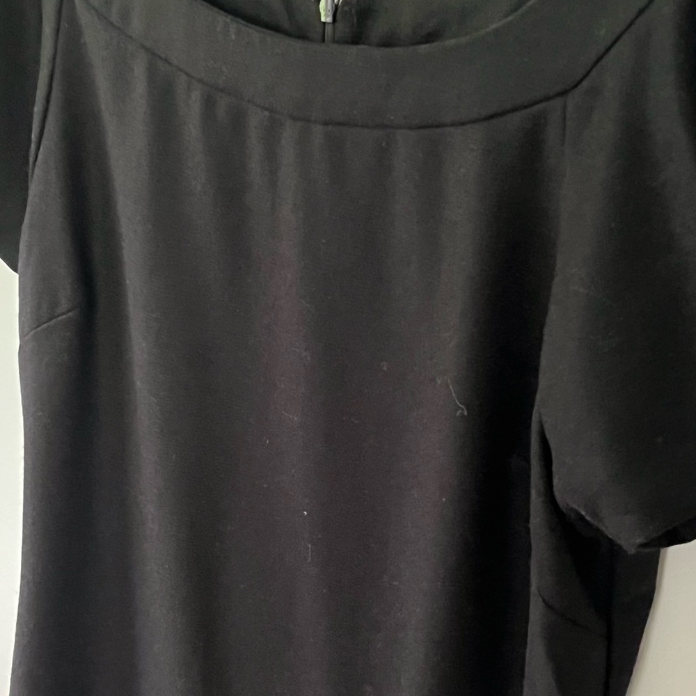 Graham & Spencer Stunning wool silk blend designer classic little black dress - Picture 4 of 8